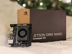 Jetson Orin Nano Super 的尺寸仅为 100 x 79 x 21 毫米。(图片来源：Nvidia）