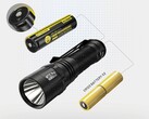 M2TC Pro 的电池选项。(图片：Nitecore）