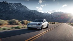 2024 年款特斯拉 Model S 一次充电可行驶约 402 英里。(图片来源：特斯拉）