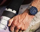 原版 Suunto Race S（上图）的钛金属新款即将推出。(图片来源：Suunto）