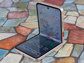 努比亚 Flip 5G 评测--配备出色显示屏的经济型翻盖手机