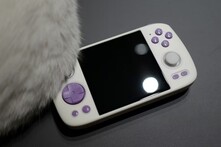 (图片来源：via Retro Handhelds）