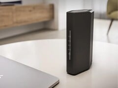 夜鹰 RS100 是一款经济实惠的新型 WiFi 7 路由器（图片来源：Netgear）