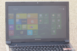 Outdoors with the Lenovo B575e.